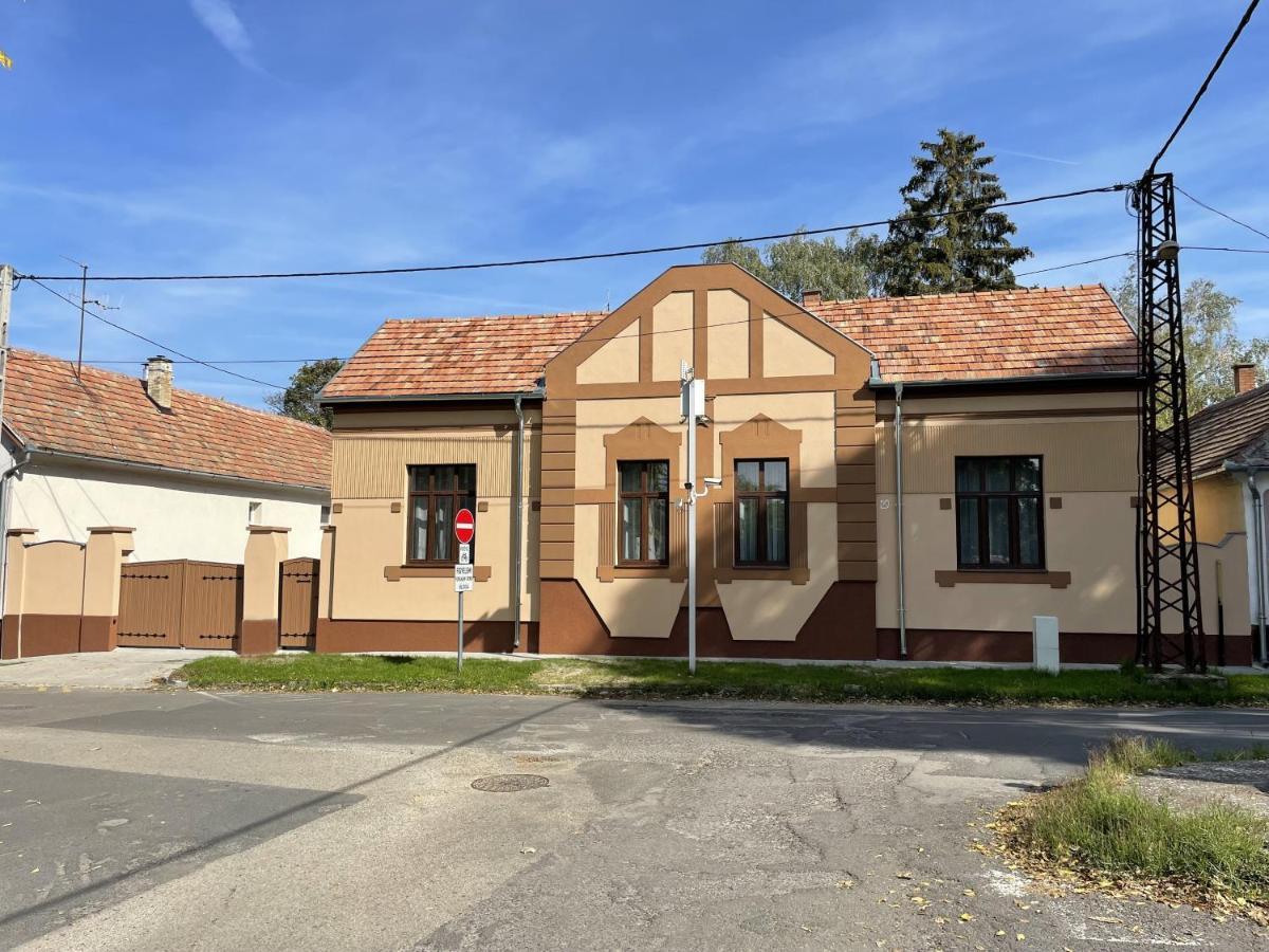Kovacs Apartmanhaz Kiskunhalas Dış mekan fotoğraf