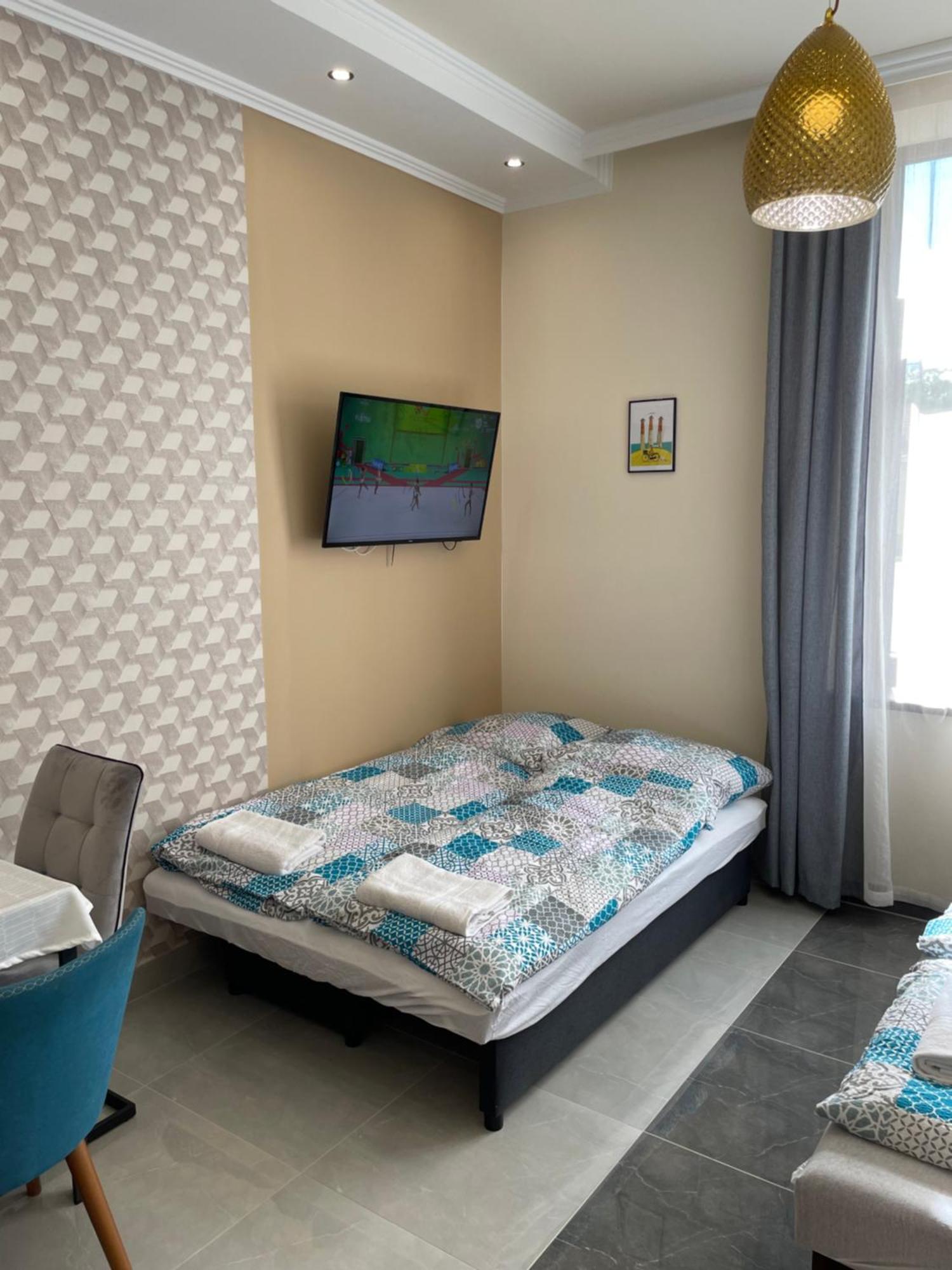 Kovacs Apartmanhaz Kiskunhalas Oda fotoğraf