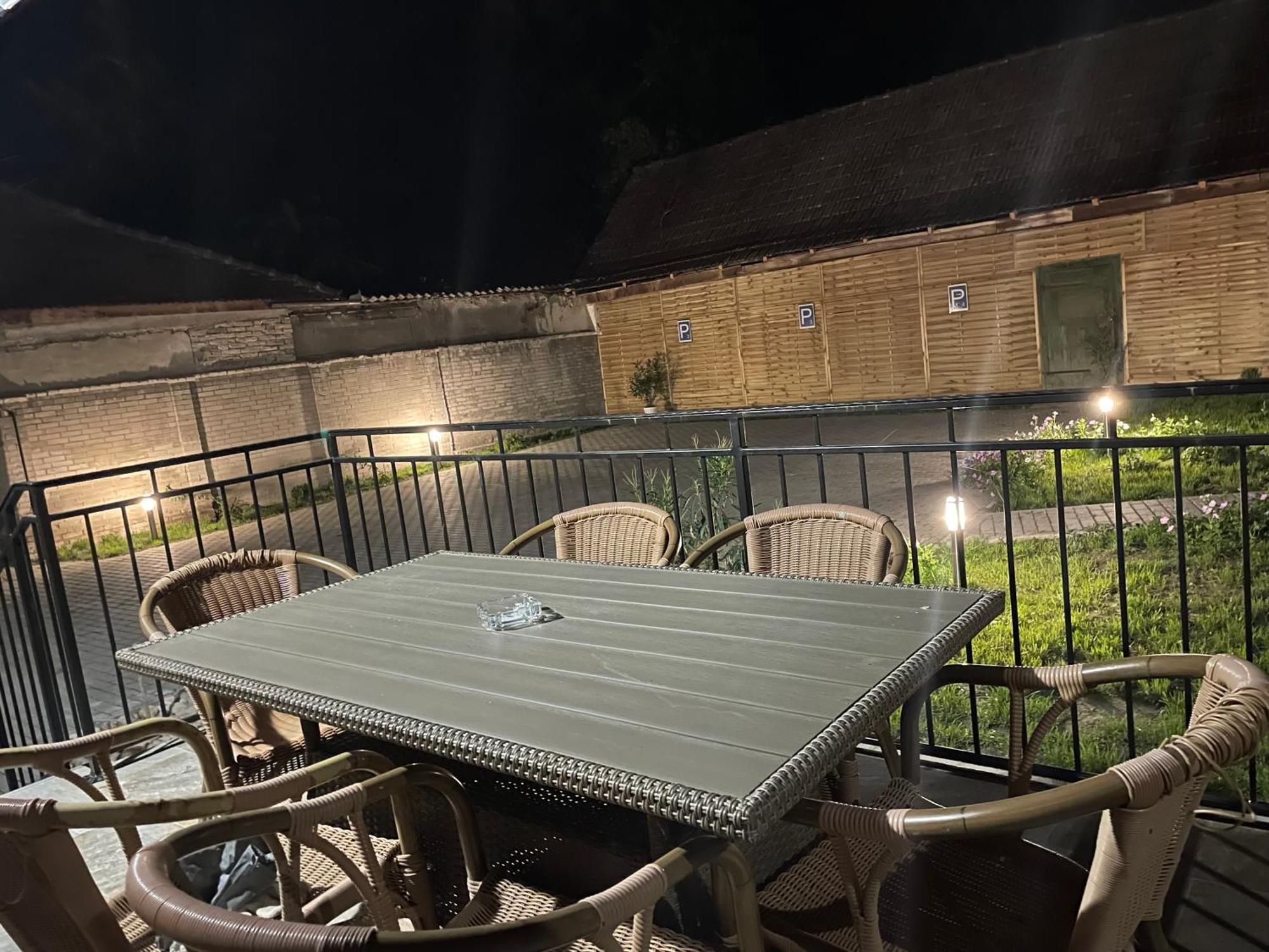 Kovacs Apartmanhaz Kiskunhalas Oda fotoğraf