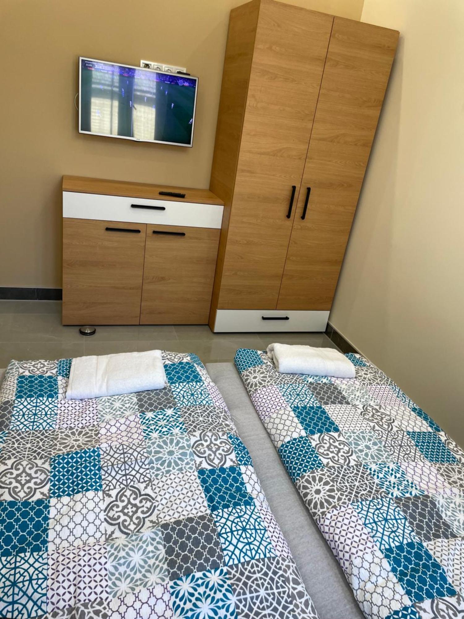 Kovacs Apartmanhaz Kiskunhalas Oda fotoğraf